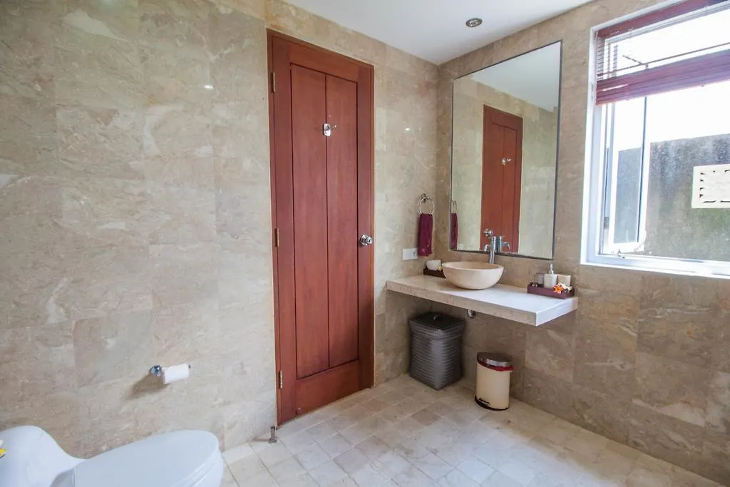 Villa Efes Bali Seminyak   Seminyak (Bali)