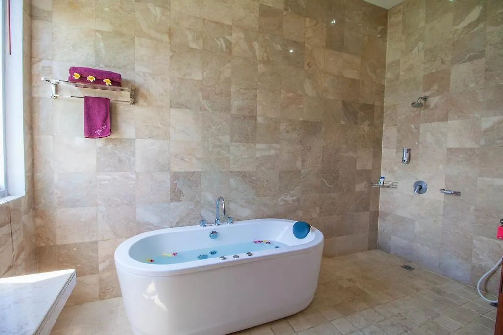 Villa Efes Bali Семиньяк