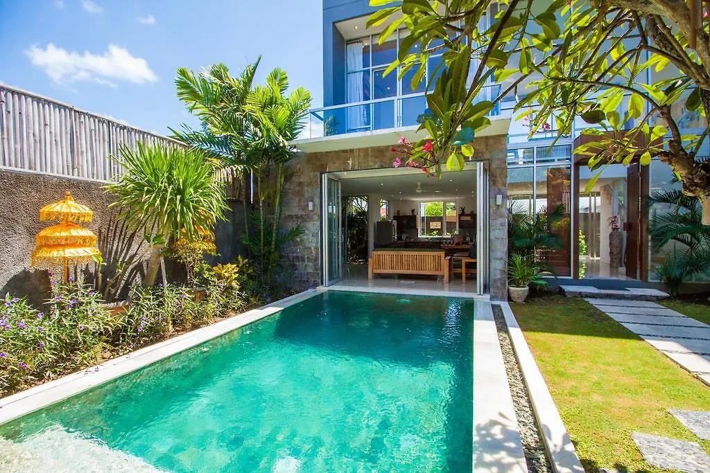 Villa Efes Bali Семиньяк Индонезия
